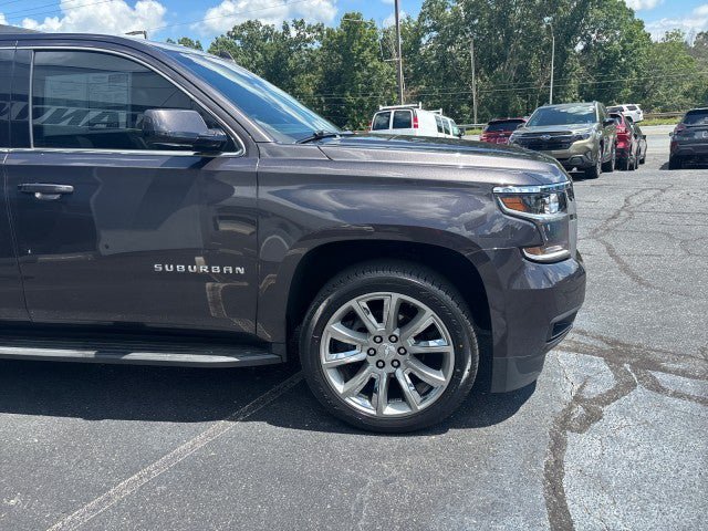 Used 2018 Chevrolet Suburban LT AWD/4WD image 5