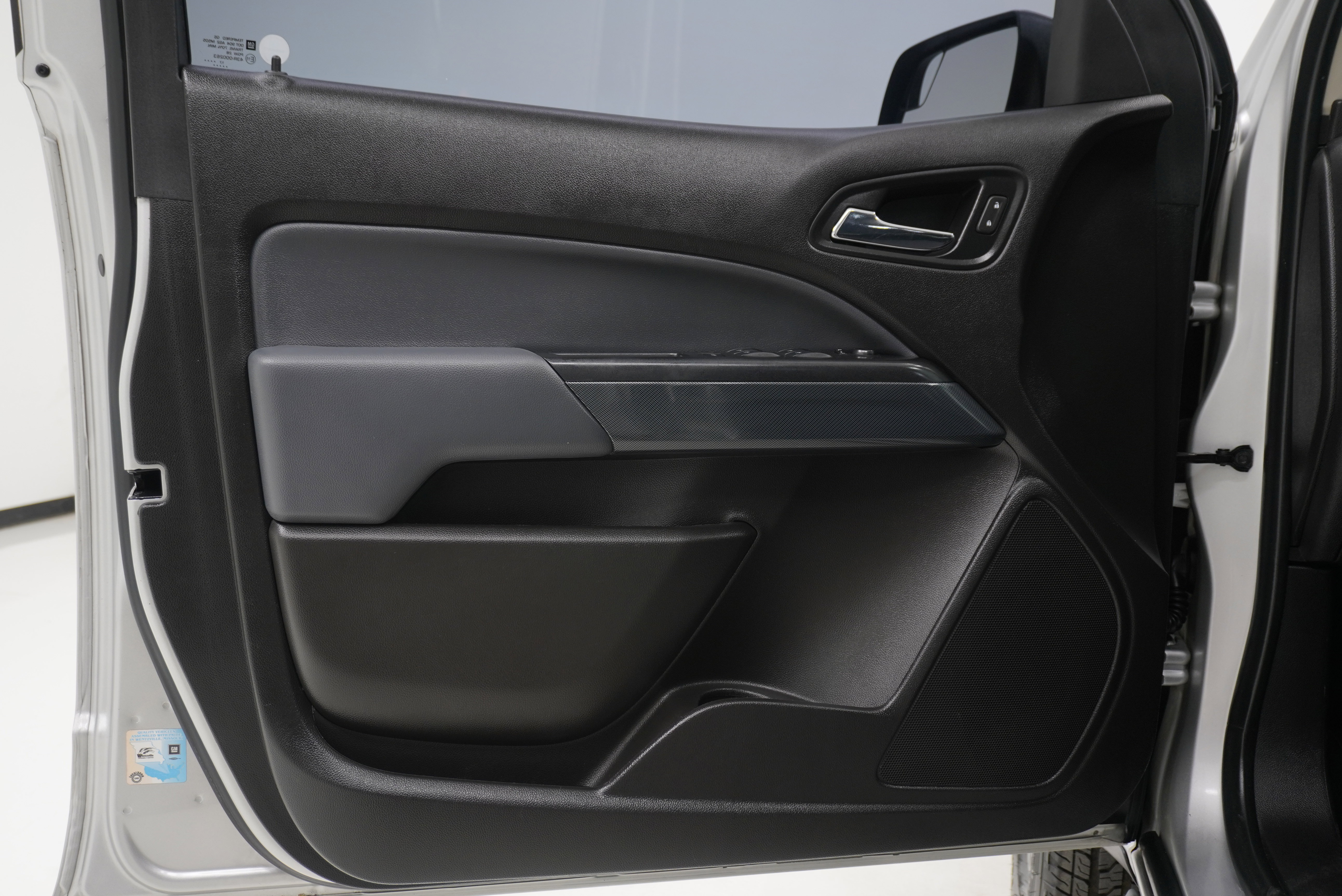 Used 2018 Chevrolet Colorado Z71 RWD image 15