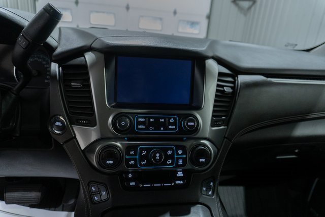 Used 2020 Chevrolet Suburban Premier image 22