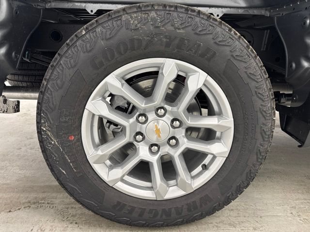New 2026 Chevrolet Silverado 1500 LT w/ Z71 Off-Road Package AWD/4WD image 36