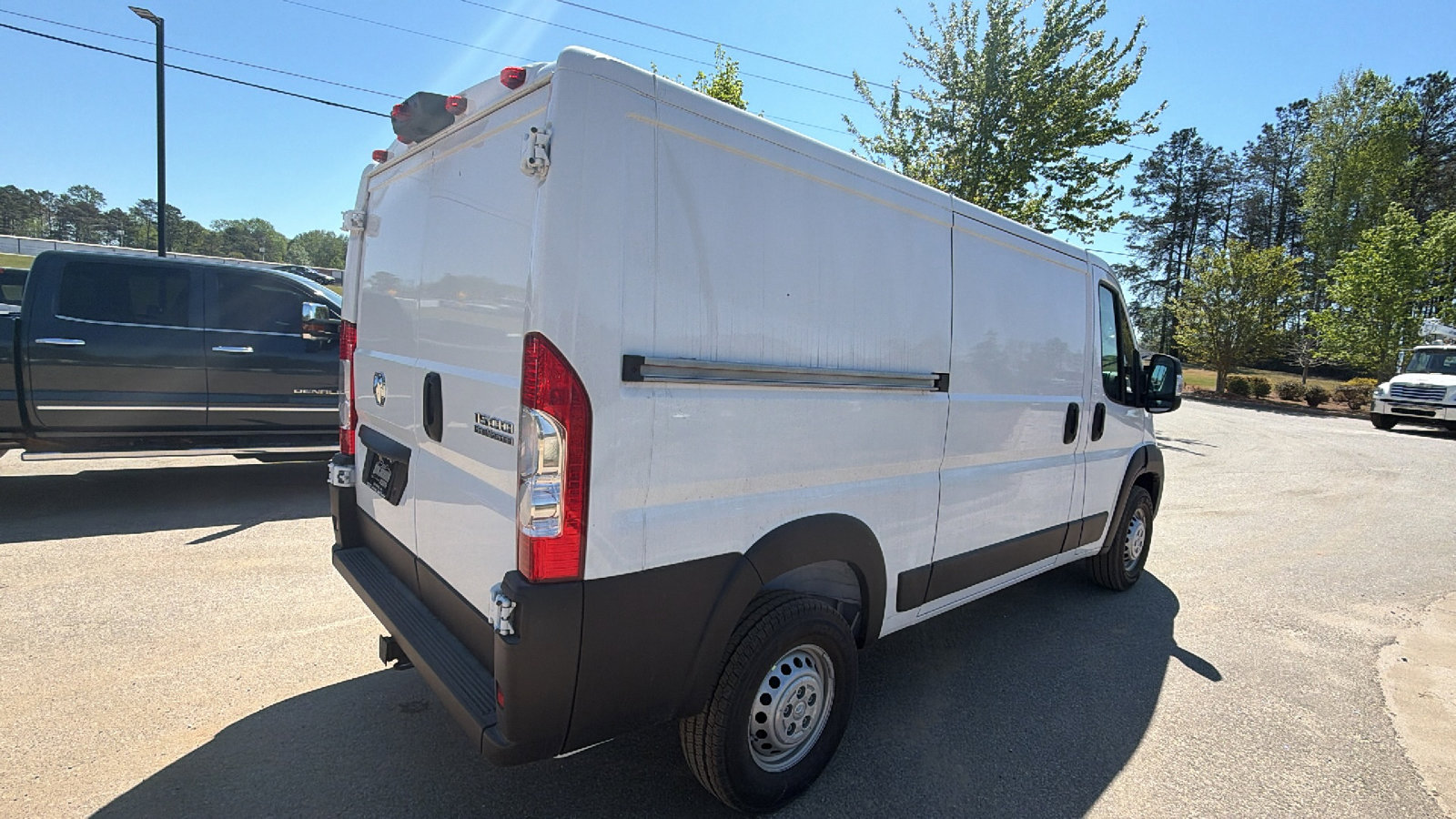 New 2026 RAM ProMaster 1500 w/ Convenience Group FWD image 8