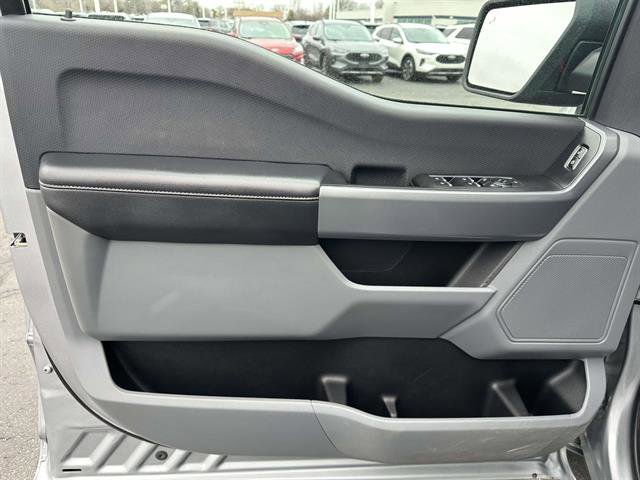 Used 2023 Ford F150 XLT w/ Trailer Tow Package image 9