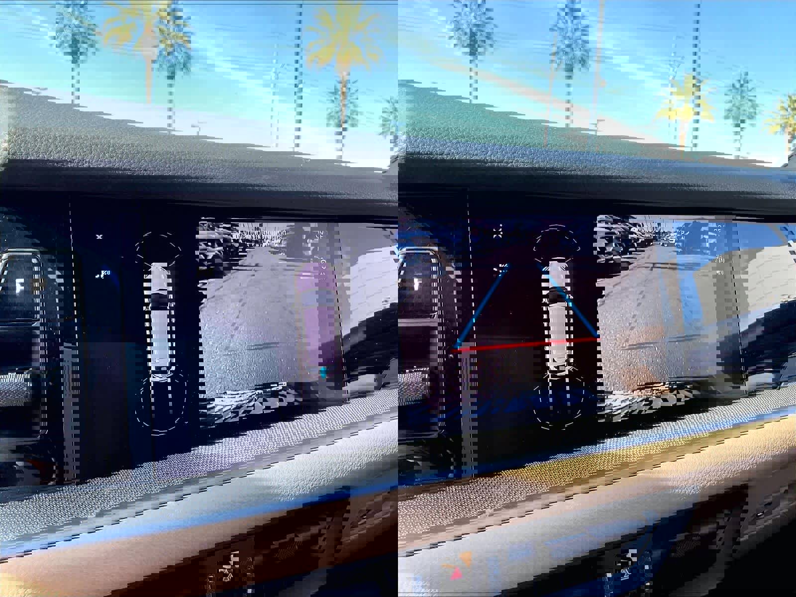 Used 2024 Porsche Cayenne AWD/4WD image 23