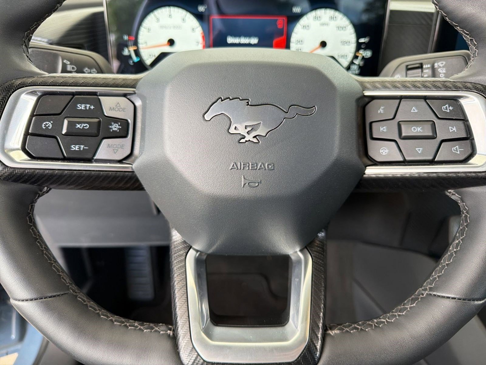 Used 2025 Ford Mustang Coupe image 15