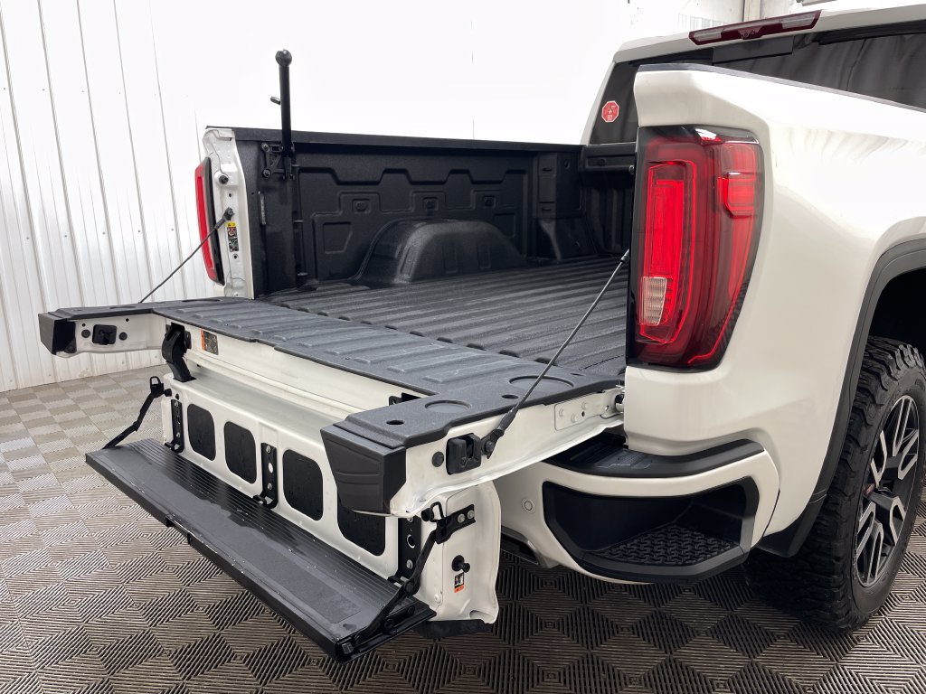 Used 2023 GMC Sierra 1500 AT4 w/ AT4 Premium Package AWD/4WD image 50