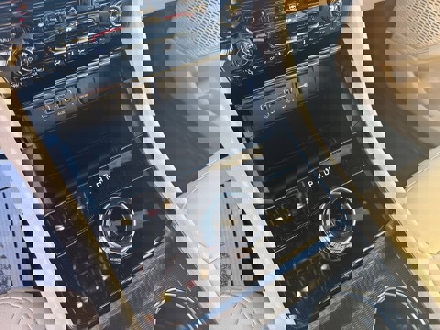 New 2025 Jeep Grand Cherokee Limited image 14