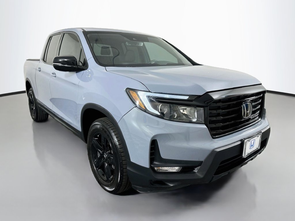 Used 2023 Honda Ridgeline Black Edition image 3