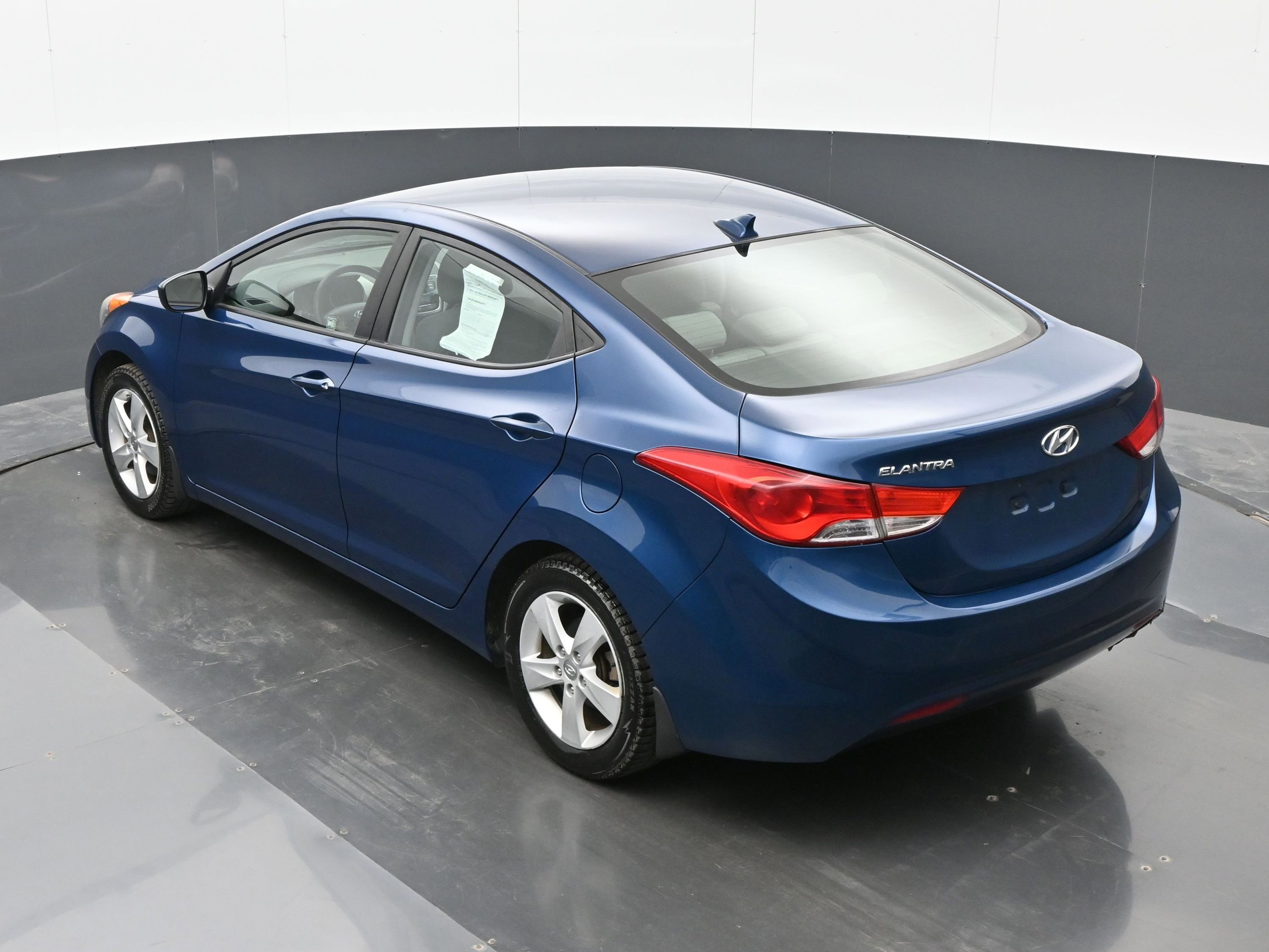 Used 2013 Hyundai Elantra GLS w/ Preferred Pkg FWD image 28