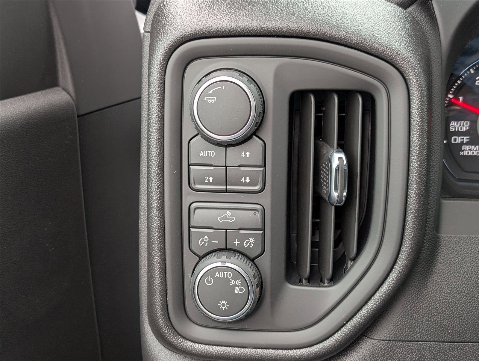 New 2026 Chevrolet Silverado 1500 Custom Trail Boss image 17