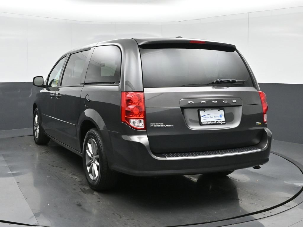 Used 2016 Dodge Grand Caravan SE image 5