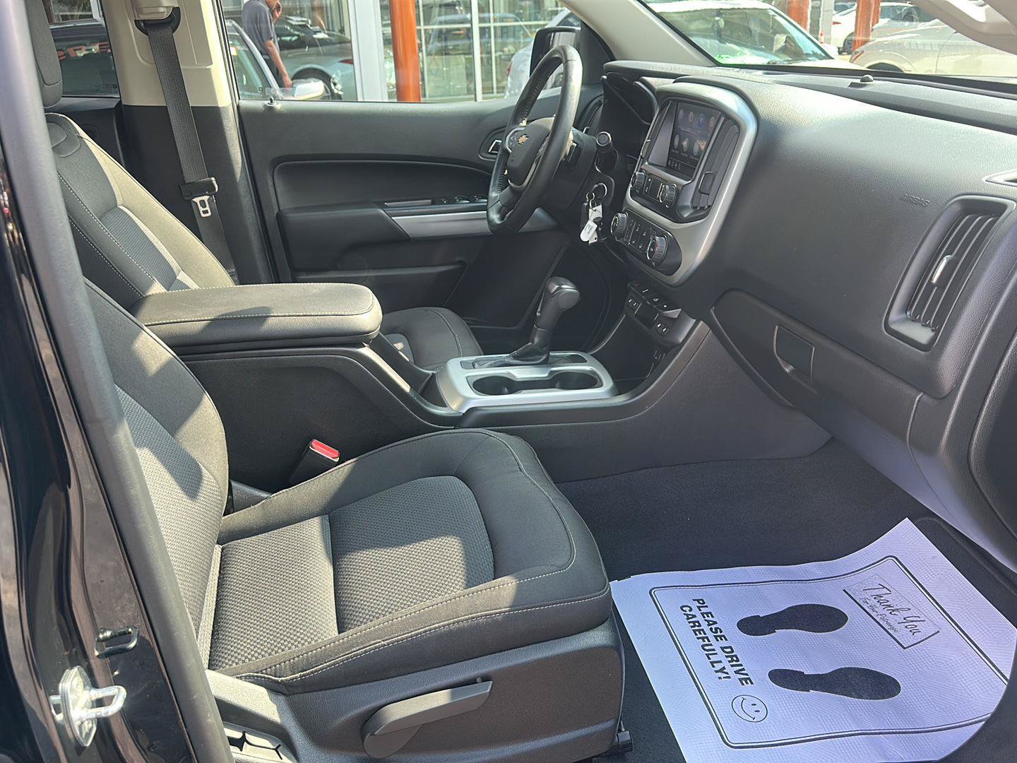 Used 2021 Chevrolet Colorado LT w/ LT Convenience Package AWD/4WD image 9