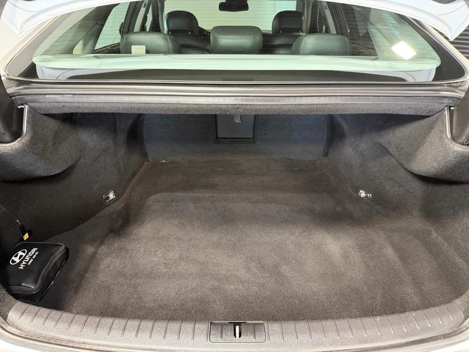 Used 2015 Hyundai Genesis 3.8 w/ Option Group 02 RWD image 13