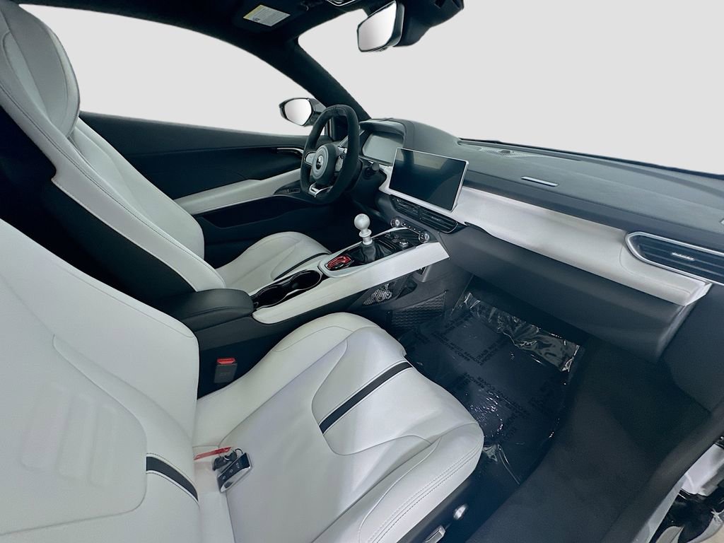 Used 2025 Lotus Emira image 25