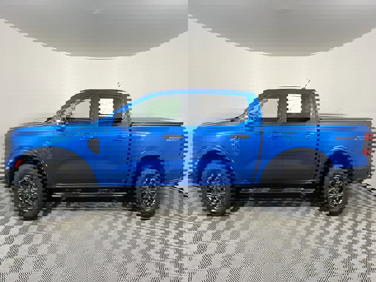 Used 2024 Ford Ranger XLT image 6