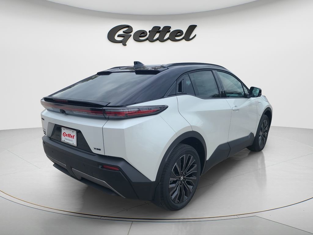 New 2026 Toyota C-HR AWD/4WD image 5