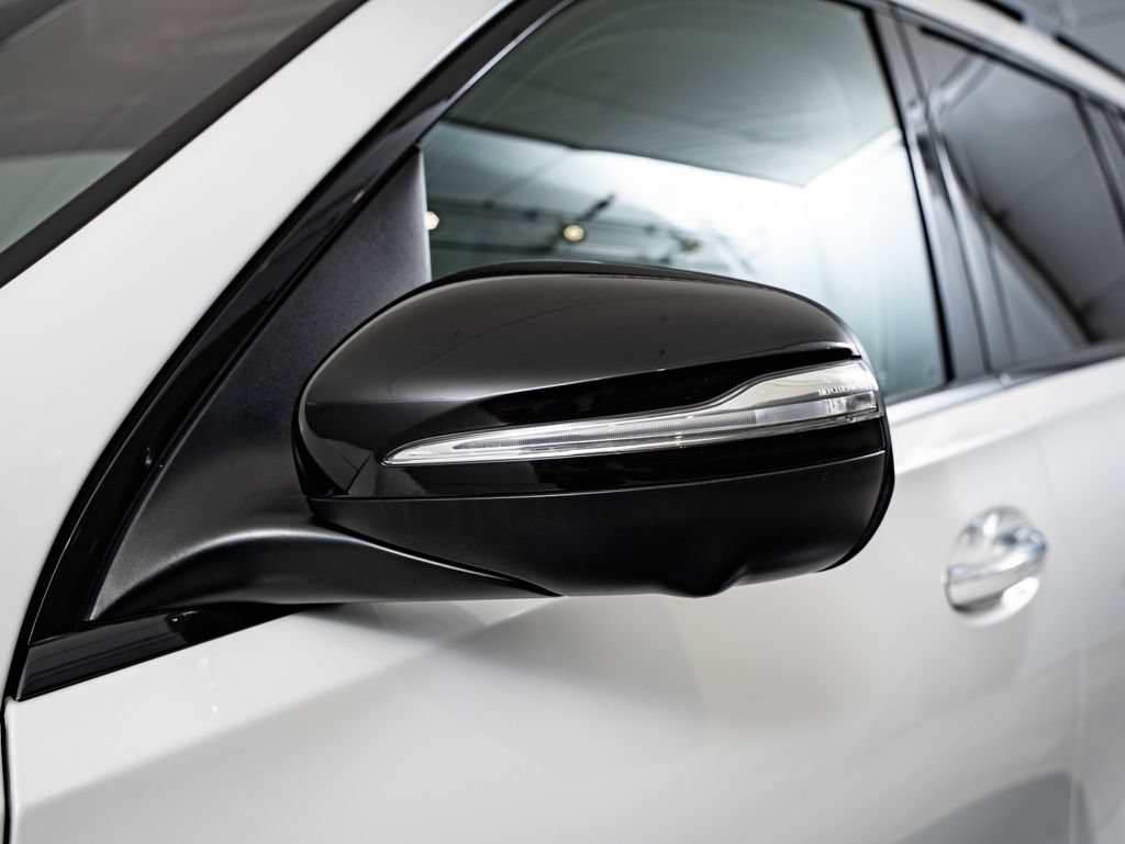 Certified 2023 Mercedes-Benz GLS 580 4MATIC image 17