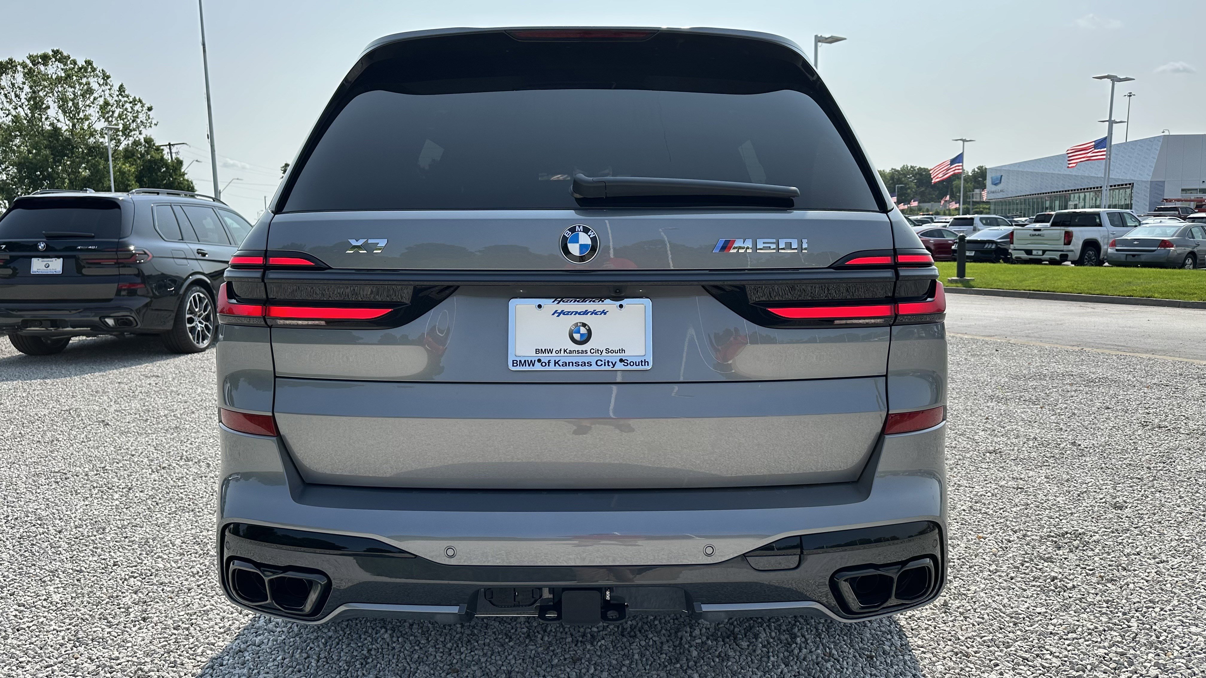 Used 2026 BMW X7 M60i image 10