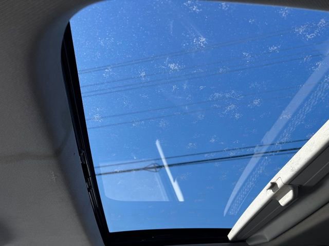 Used 2020 Chevrolet Traverse RS image 33