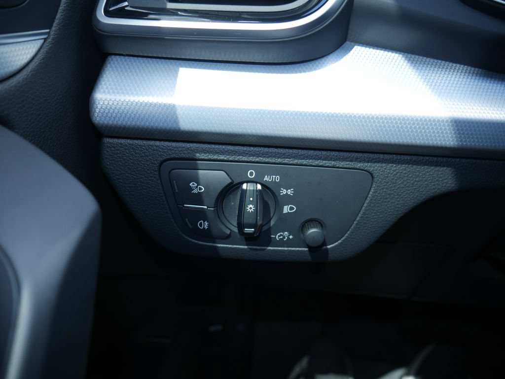 Certified 2024 Audi Q5 2.0T Premium Plus AWD/4WD image 43