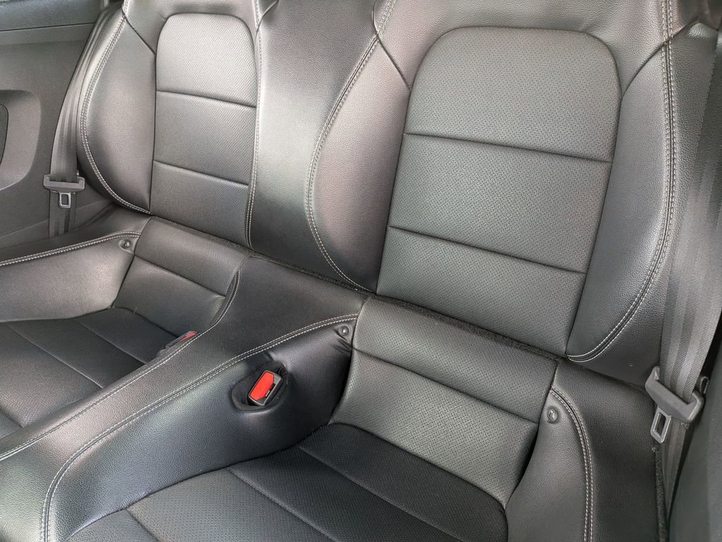 Used 2022 Ford Mustang Premium image 17