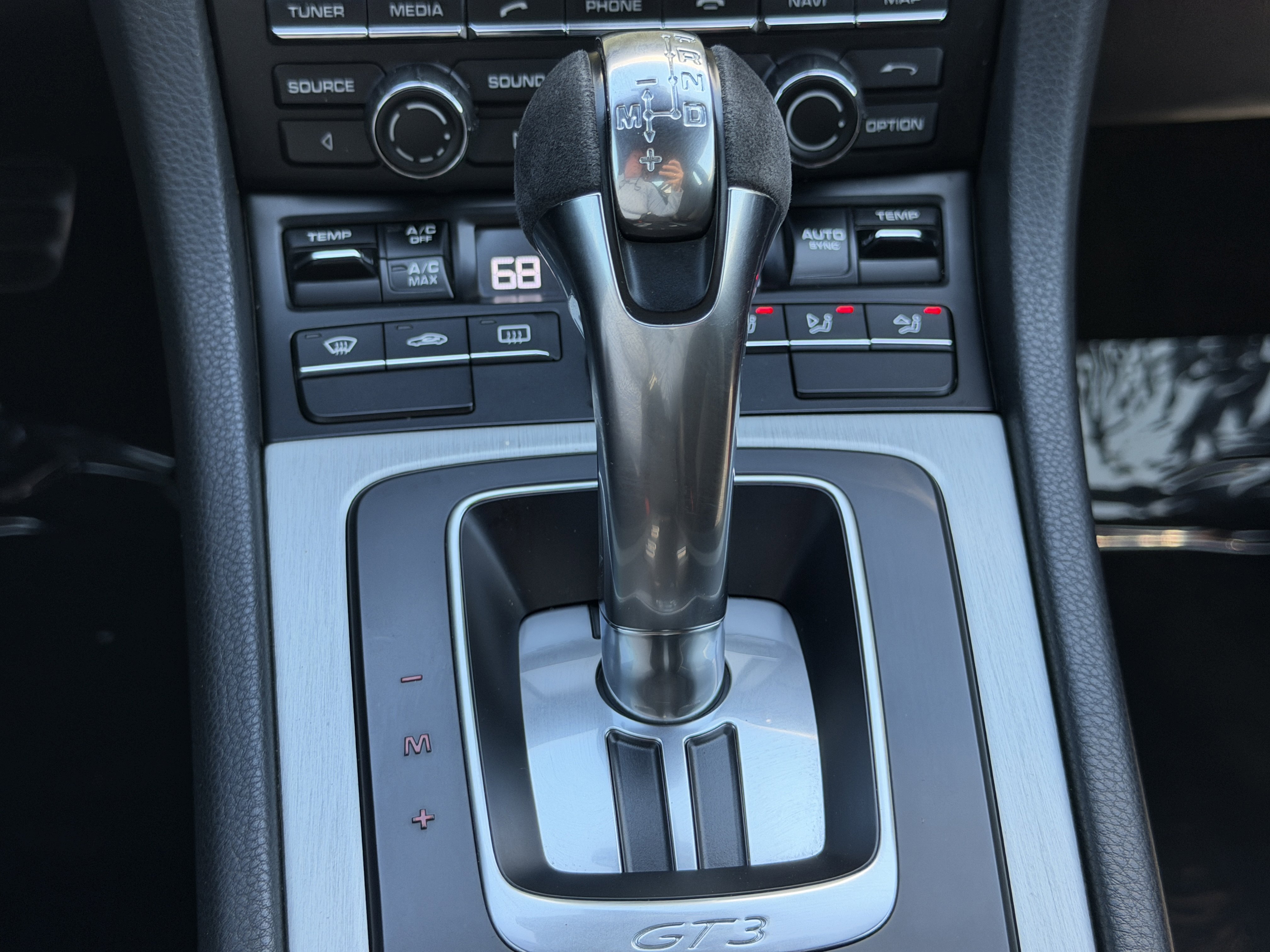 Certified 2015 Porsche 911 GT3 image 21