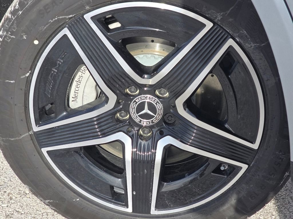 New 2026 Mercedes-Benz GLC 300 4MATIC image 10
