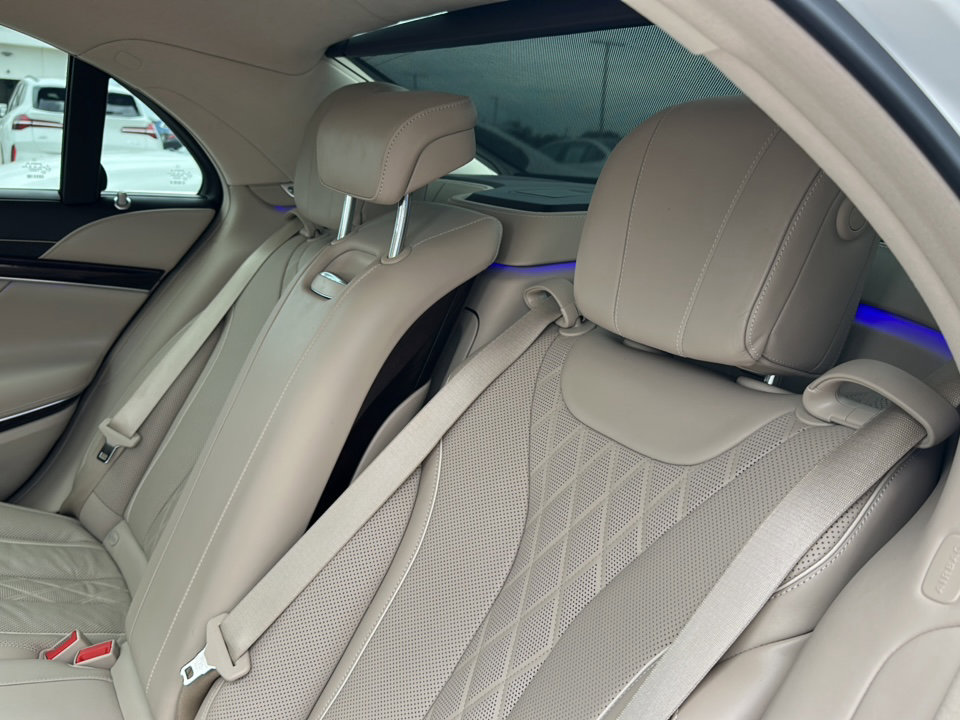 Used 2019 Mercedes-Benz S 560 Sedan image 19