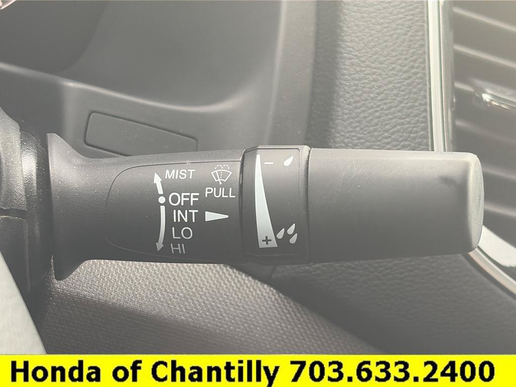 Used 2024 Honda Ridgeline Sport image 11