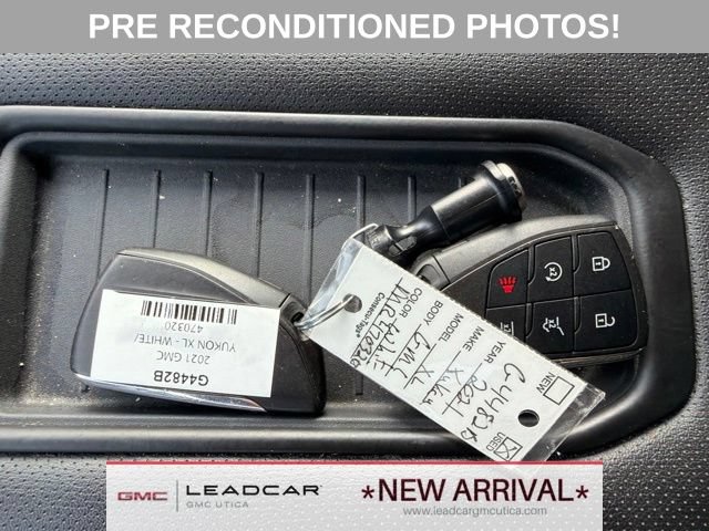 Used 2021 GMC Yukon XL SLT w/ Rear Media and Nav Package AWD/4WD image 30