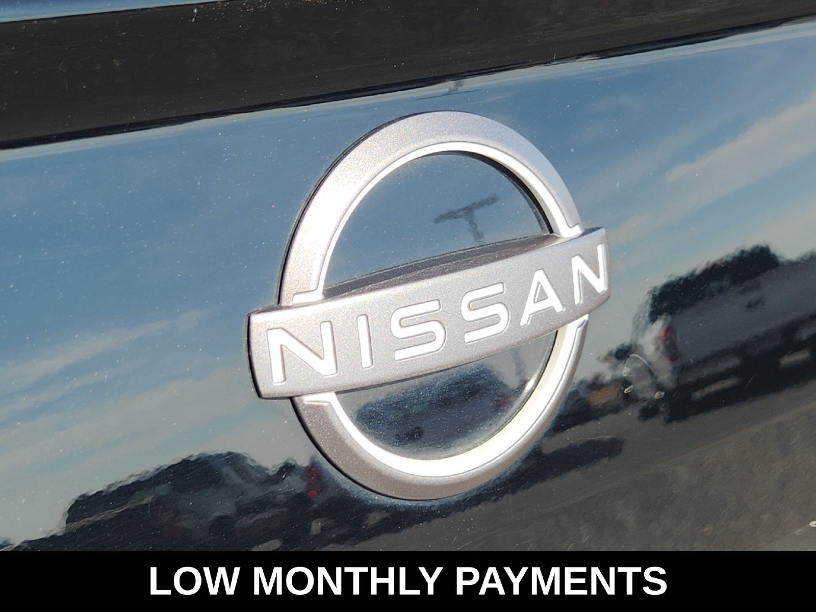 Used 2025 Nissan Altima 2.5 SV FWD image 12