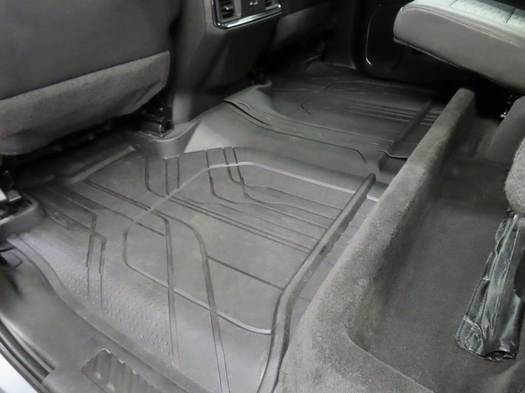 Used 2023 Chevrolet Silverado 1500 ZR2 w/ Technology Package image 73