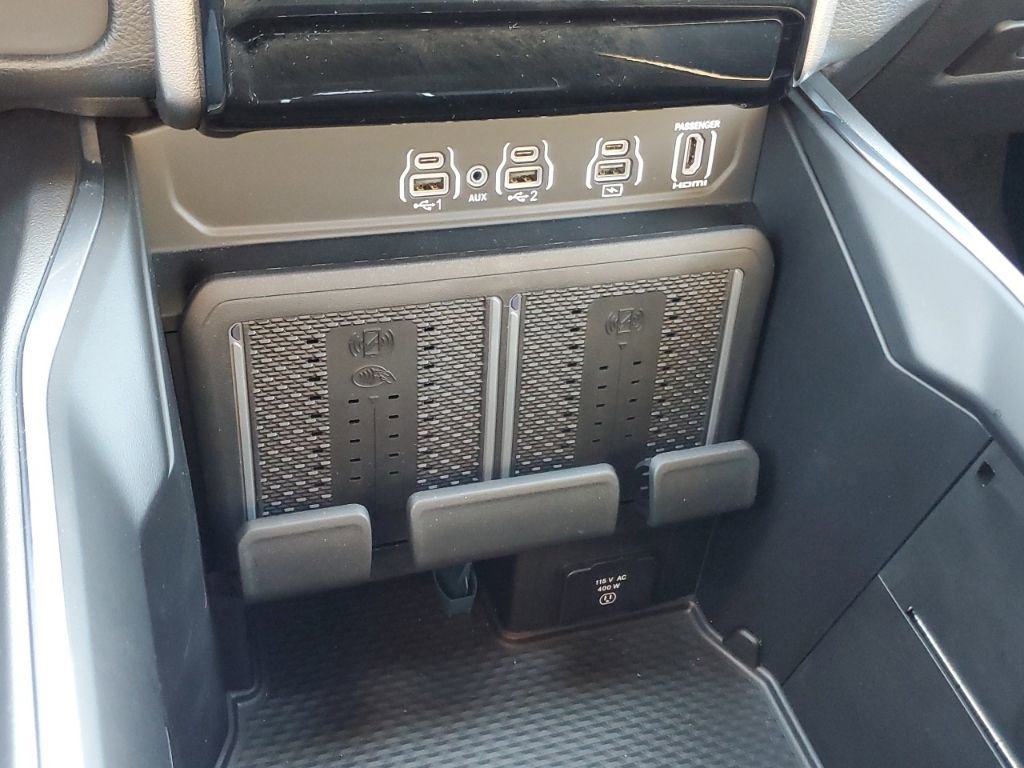 New 2026 RAM 1500 Laramie w/ Night Edition image 24