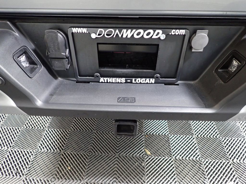 Used 2023 Ford F150 Lariat w/ Equipment Group 502A High image 14