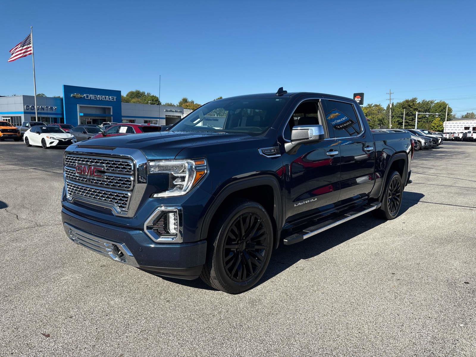 Used 2021 GMC Sierra 1500 Denali w/ Technology Package image 1