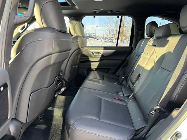 Used 2024 Lexus LX 600 F Sport image 18