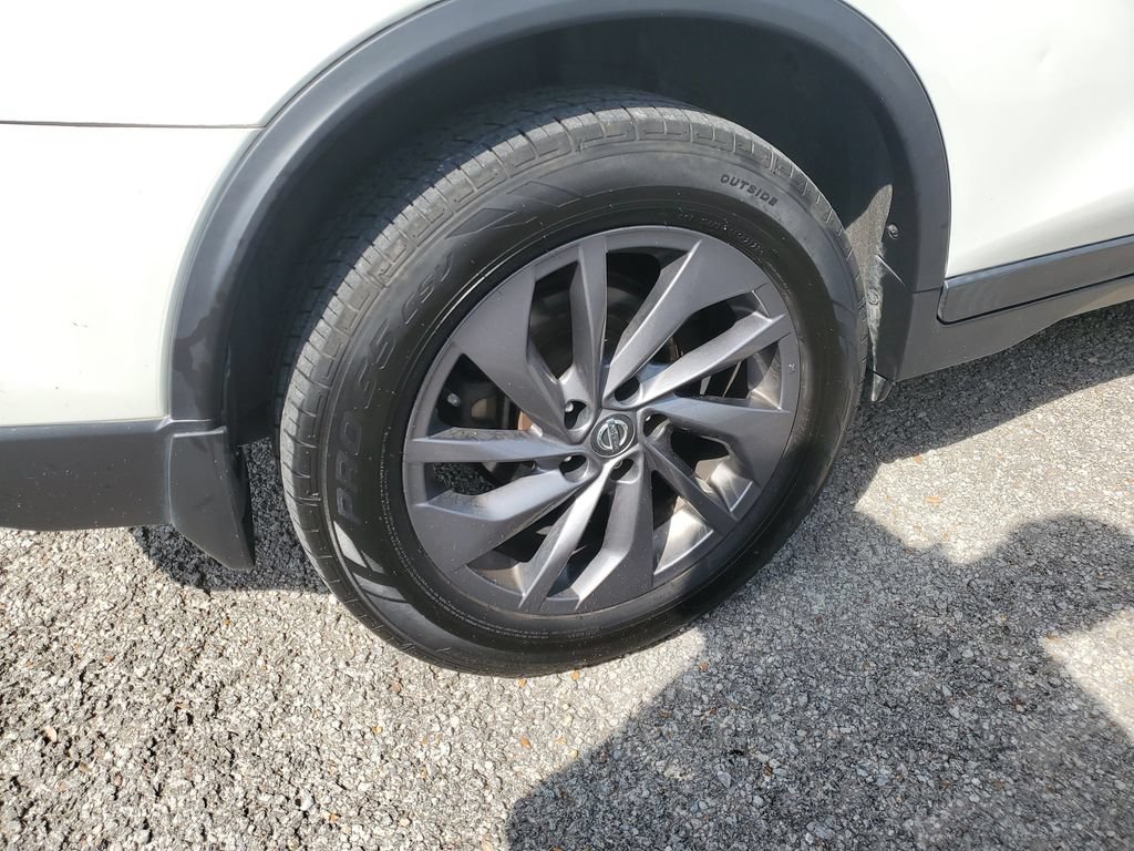Certified 2016 Nissan Rogue SL w/ SL Premium Package FWD image 20