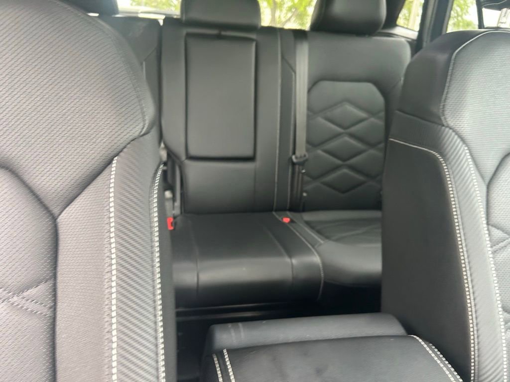 Certified 2024 Volkswagen Atlas Cross Sport SE image 39