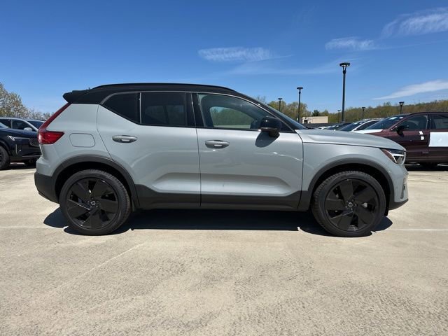 New 2026 Volvo XC40 B5 Ultra w/ Climate Package AWD/4WD image 8