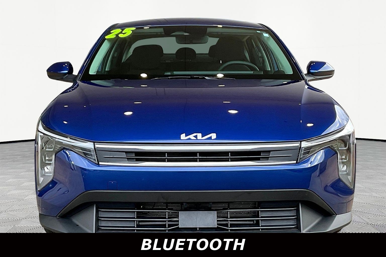 Used 2025 Kia K4 LXS image 2