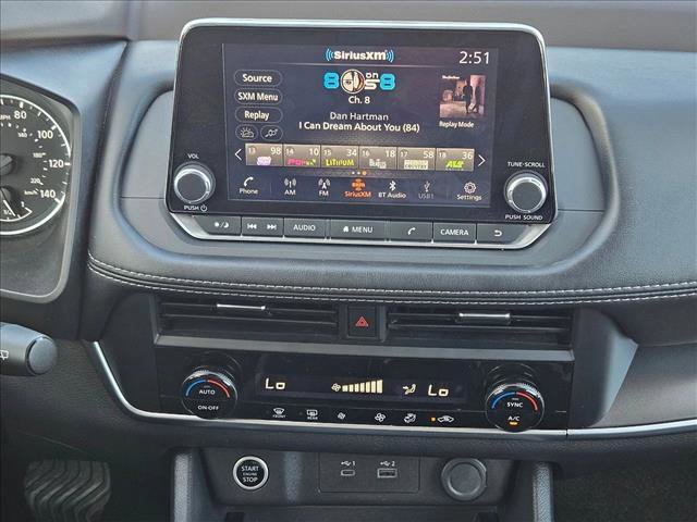 Used 2023 Nissan Rogue SV image 13