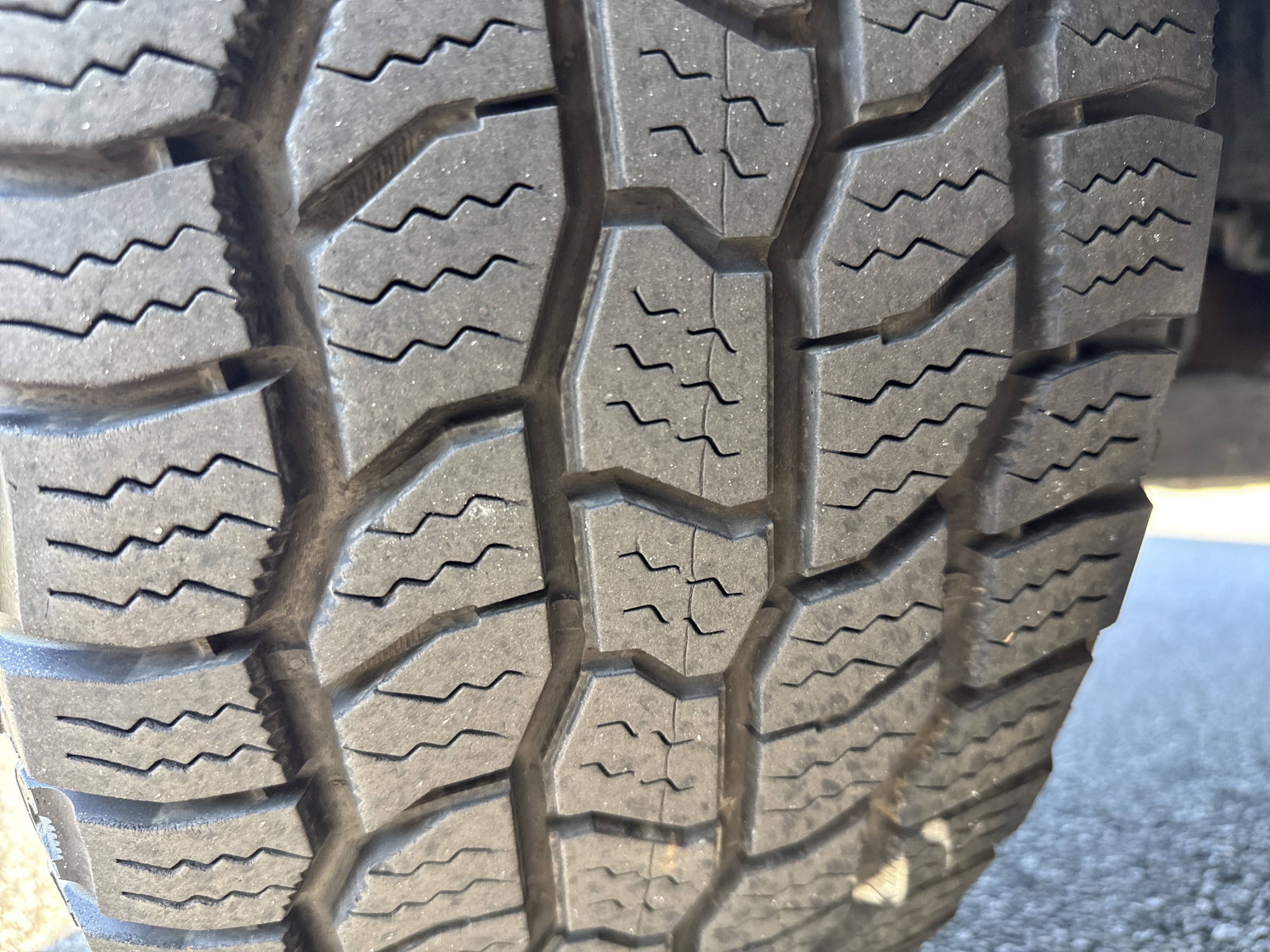 Used 2022 Nissan Frontier PRO-4X AWD/4WD image 12