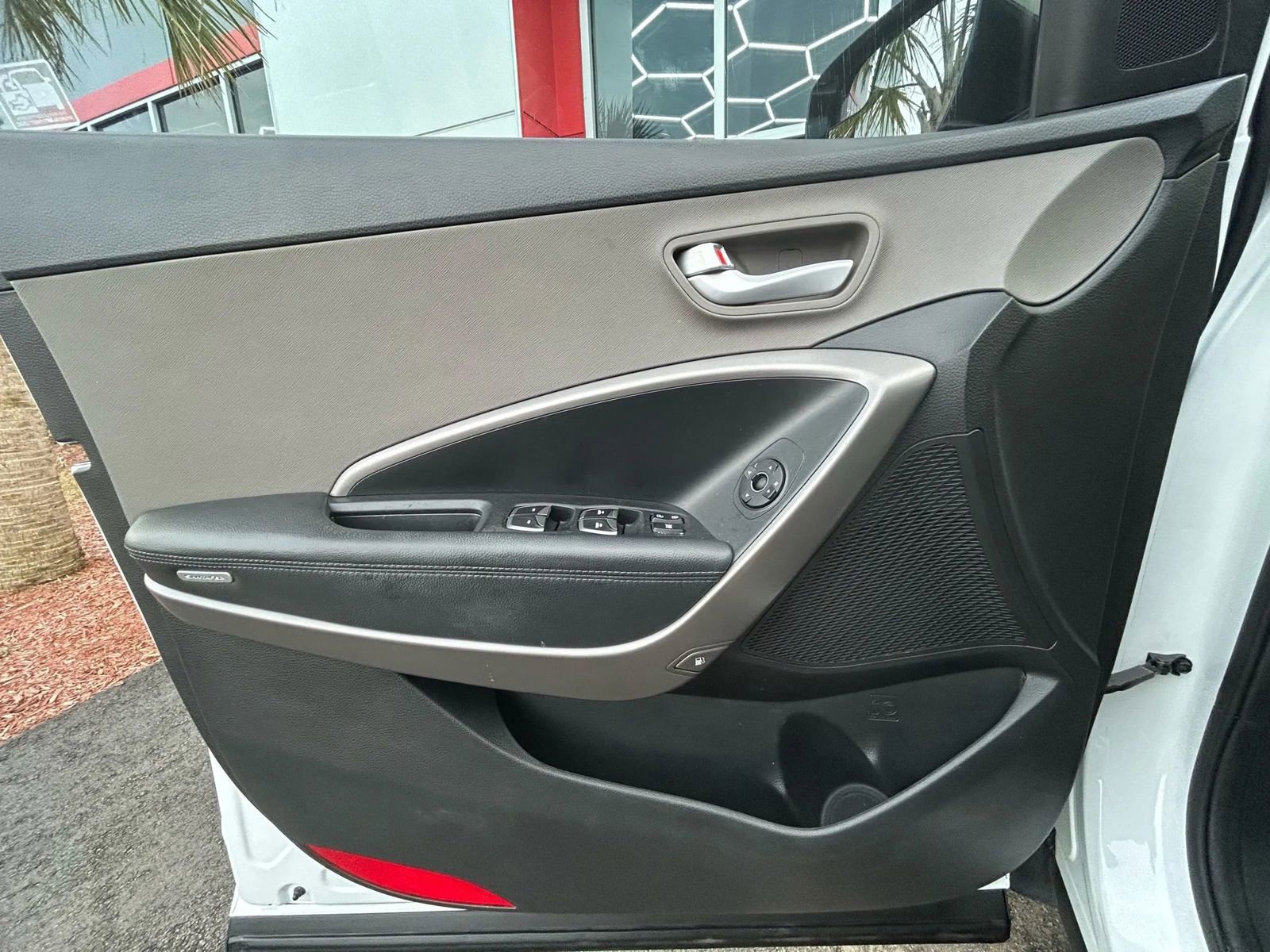 Used 2016 Hyundai Santa Fe Sport w/ Option Group 02 image 16