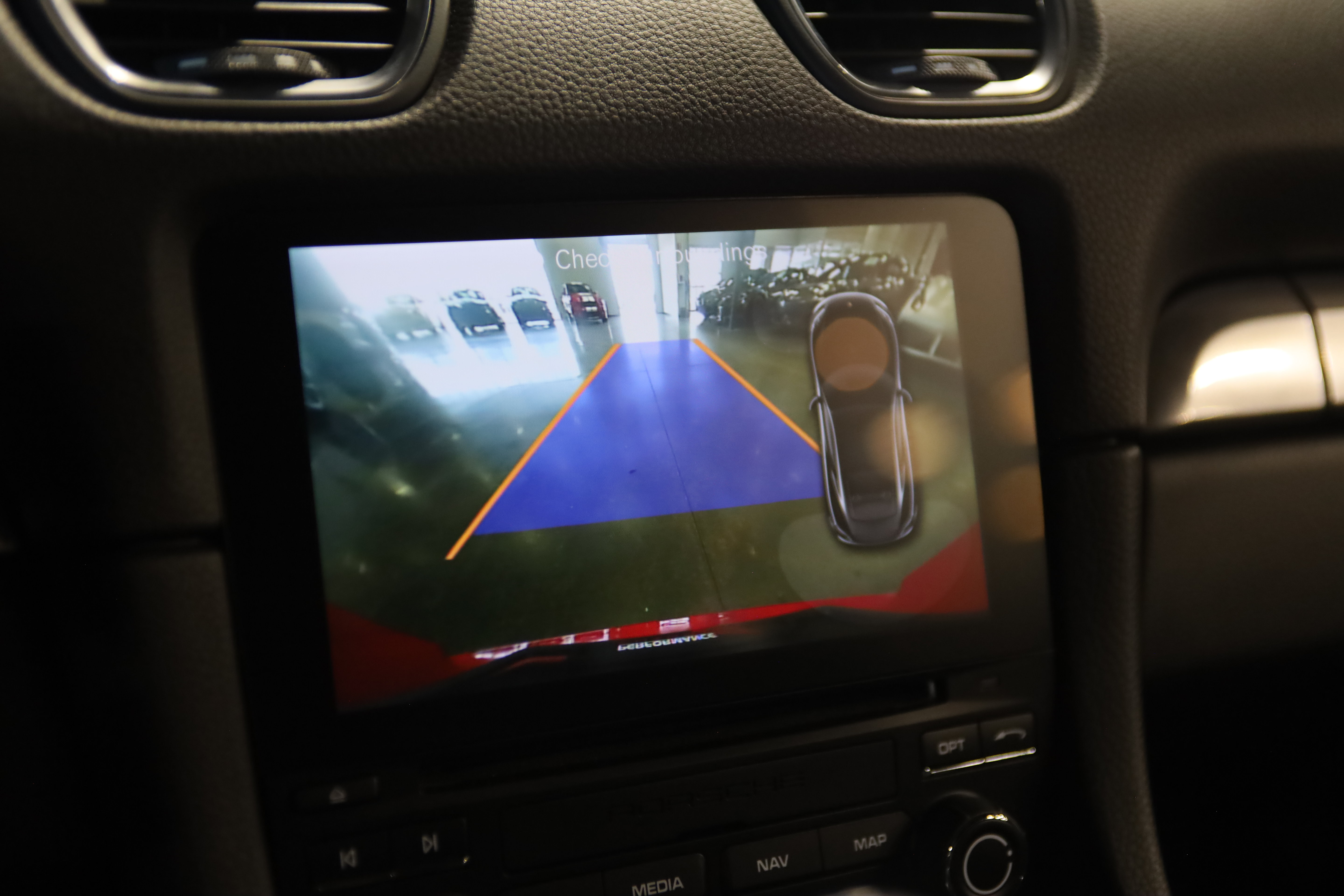 Used 2018 Porsche 718 Cayman RWD image 31