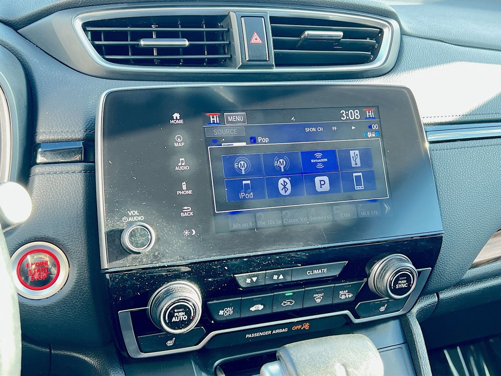 Used 2018 Honda CR-V Touring image 18