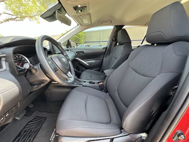 Used 2022 Toyota Corolla Cross LE FWD image 25
