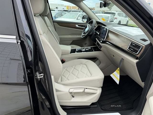 New 2026 Volkswagen Atlas SE image 19