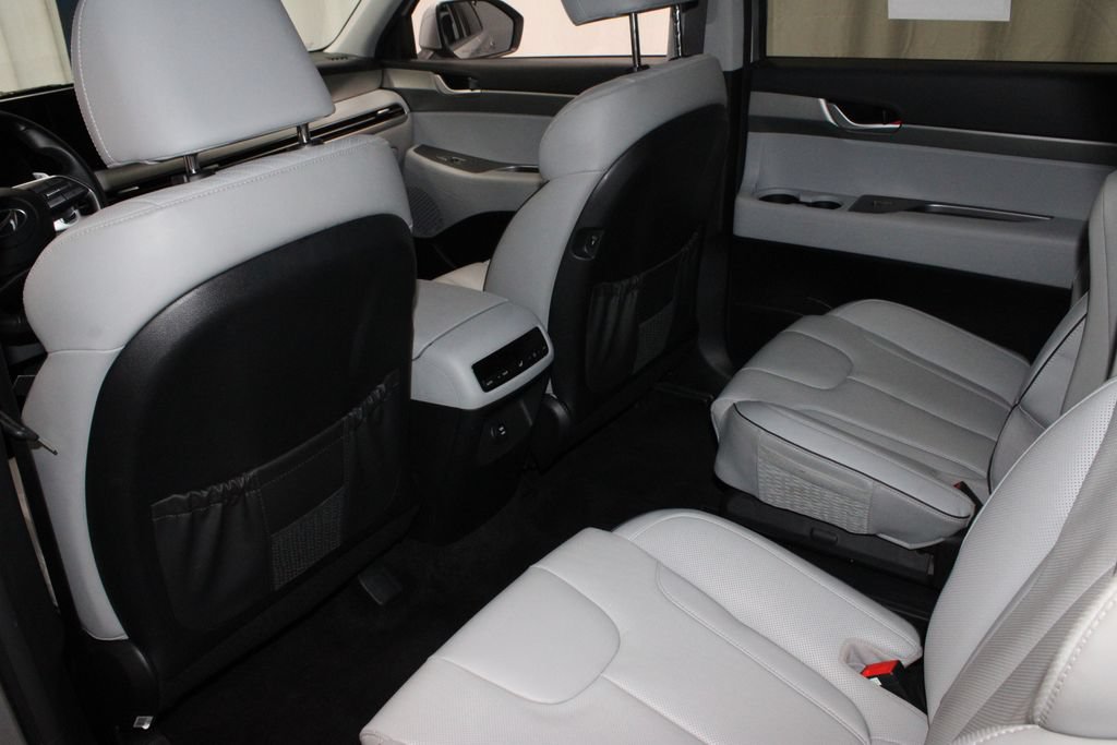 Used 2025 Hyundai Palisade SEL AWD/4WD image 22