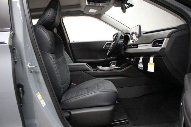 New 2026 Mitsubishi Outlander Trail Edition image 18