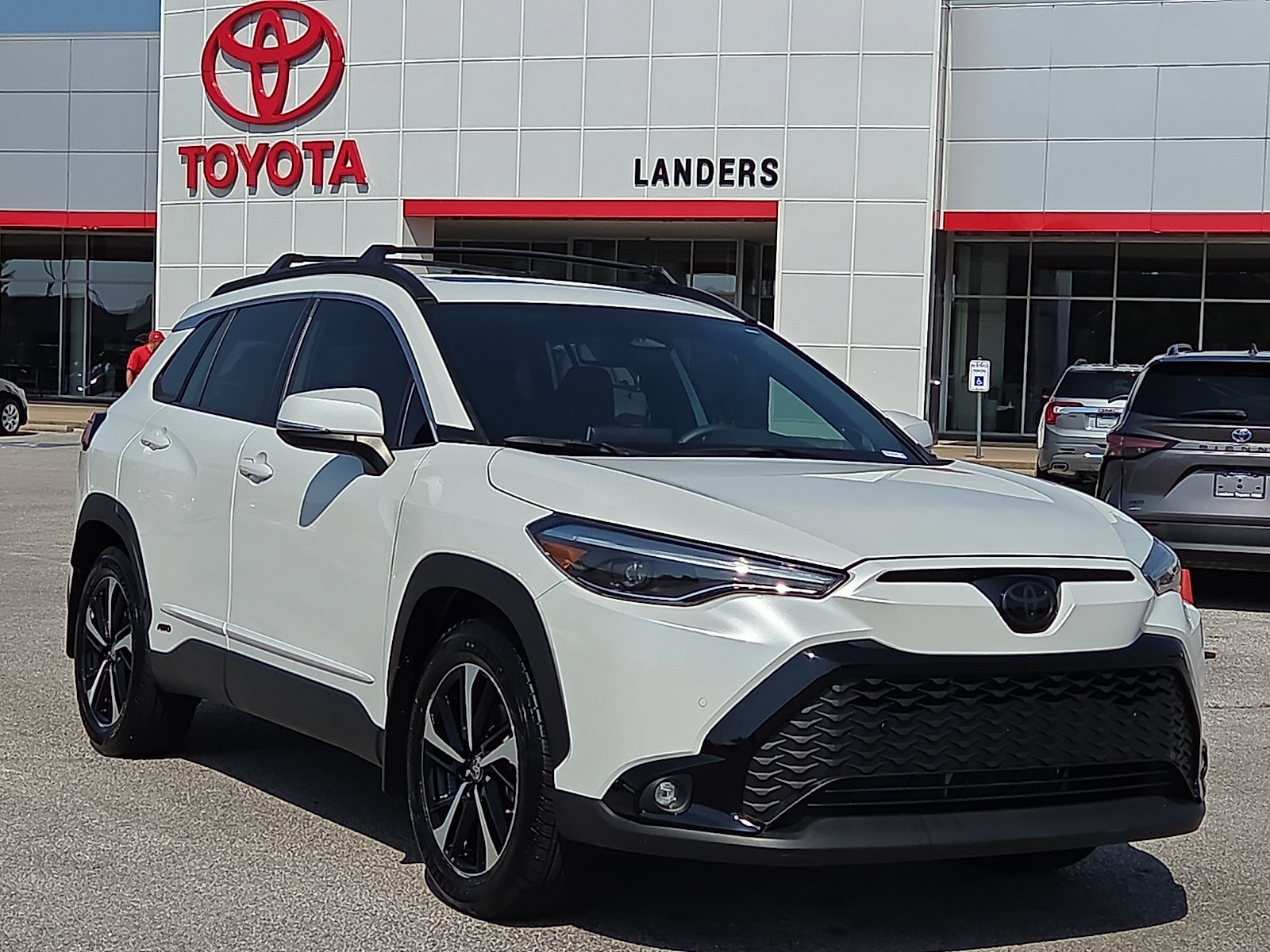 Used 2024 Toyota Corolla Cross AWD Hybrid w/ Convenience Package