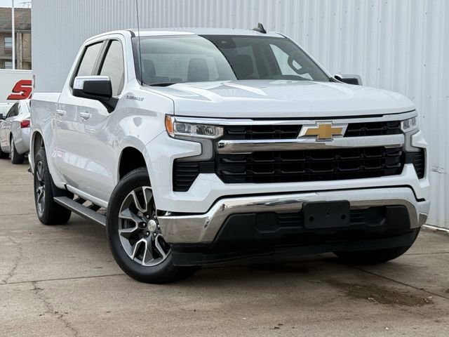 Used 2023 Chevrolet Silverado 1500 LT image 2